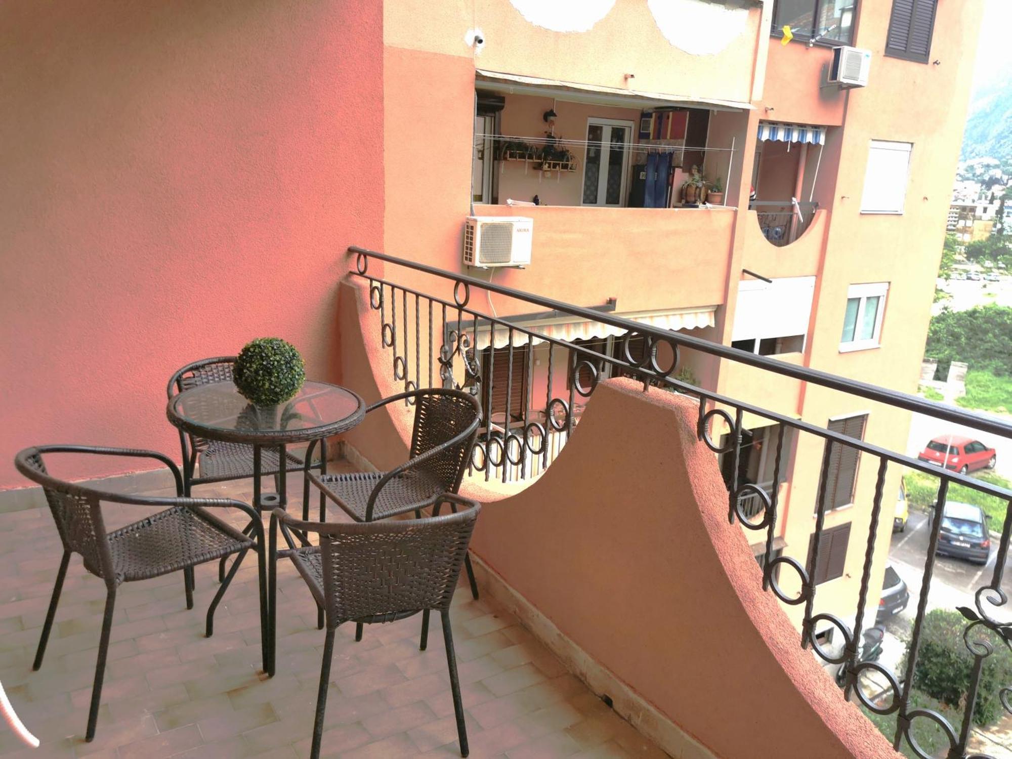 Apartment City View Kotor Dış mekan fotoğraf